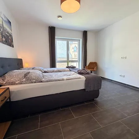 Fewomo Mosel & Burgblick Loft, Balkon, Parkplatz, Aufzug, 6 Personen Cochem